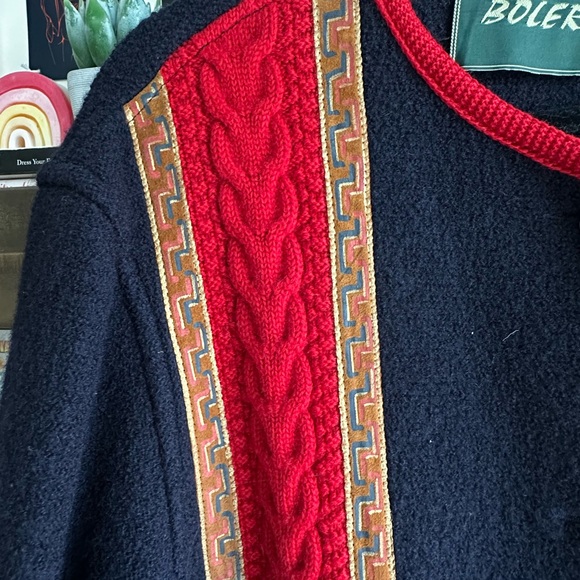 Women's vintage knit cable cardigan - Picture 4 of 6